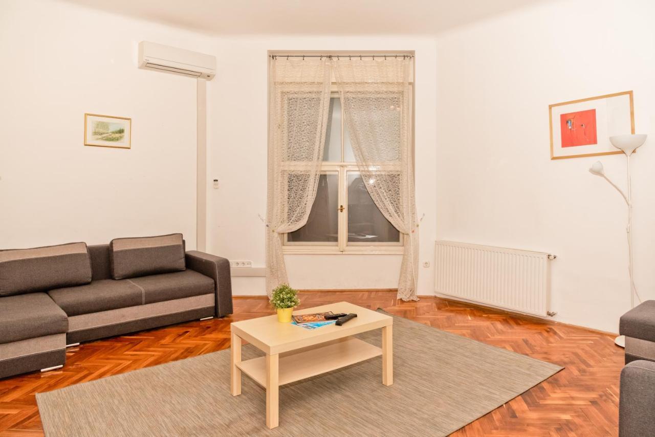 Danubius Grand Astoria Budapest Esterno foto