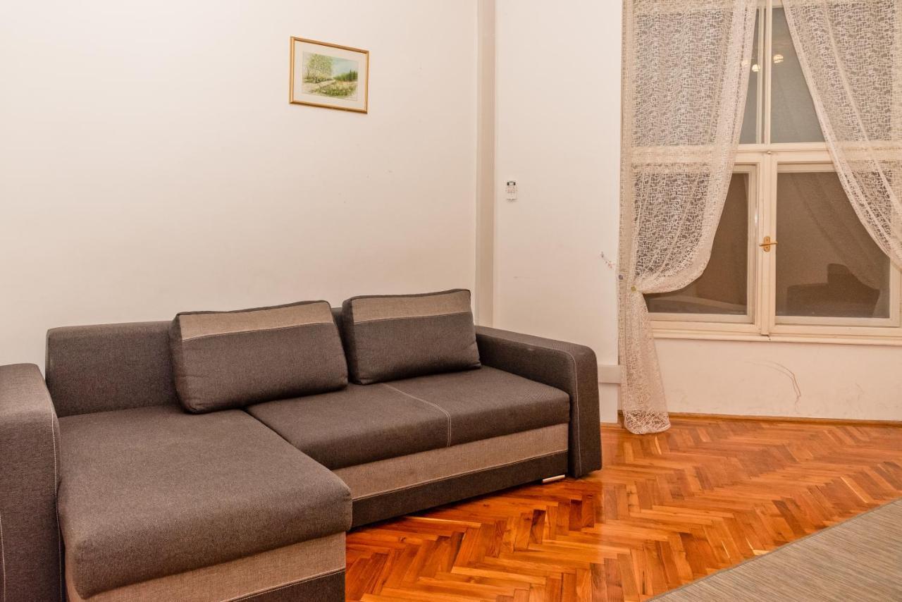 Danubius Grand Astoria Budapest Esterno foto